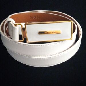 ST JOHN Vintage White Leather Womens Belt with Gold-Tone & White Enamel Buckle